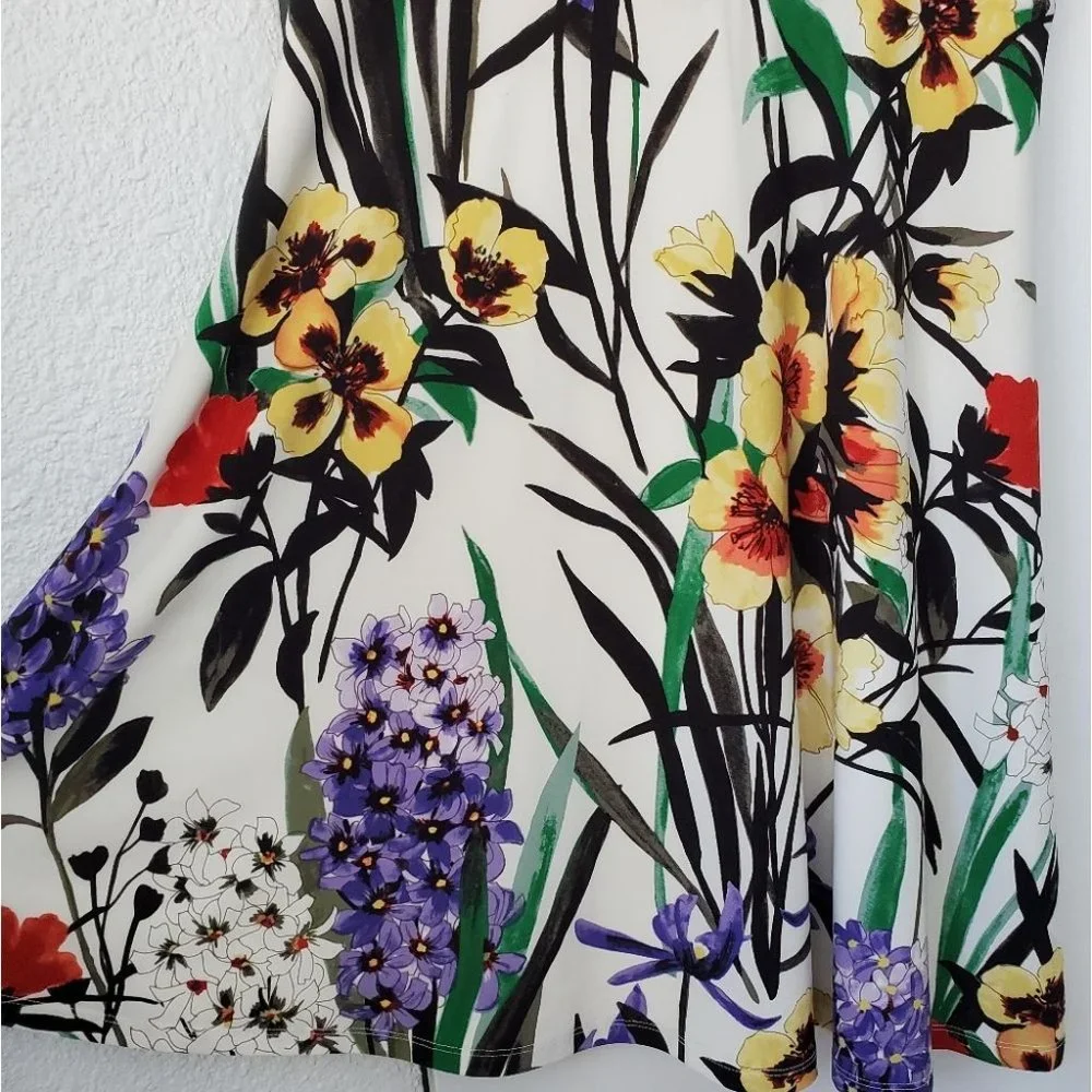 BEAUTIFUL FLORAL SLEEVELESS TOMMY HILFIGER DRESS SIZE 6 - Picture 11 of 16